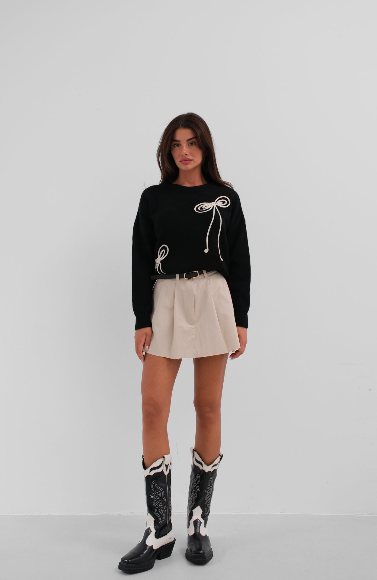BOW KNITTED SWEATER