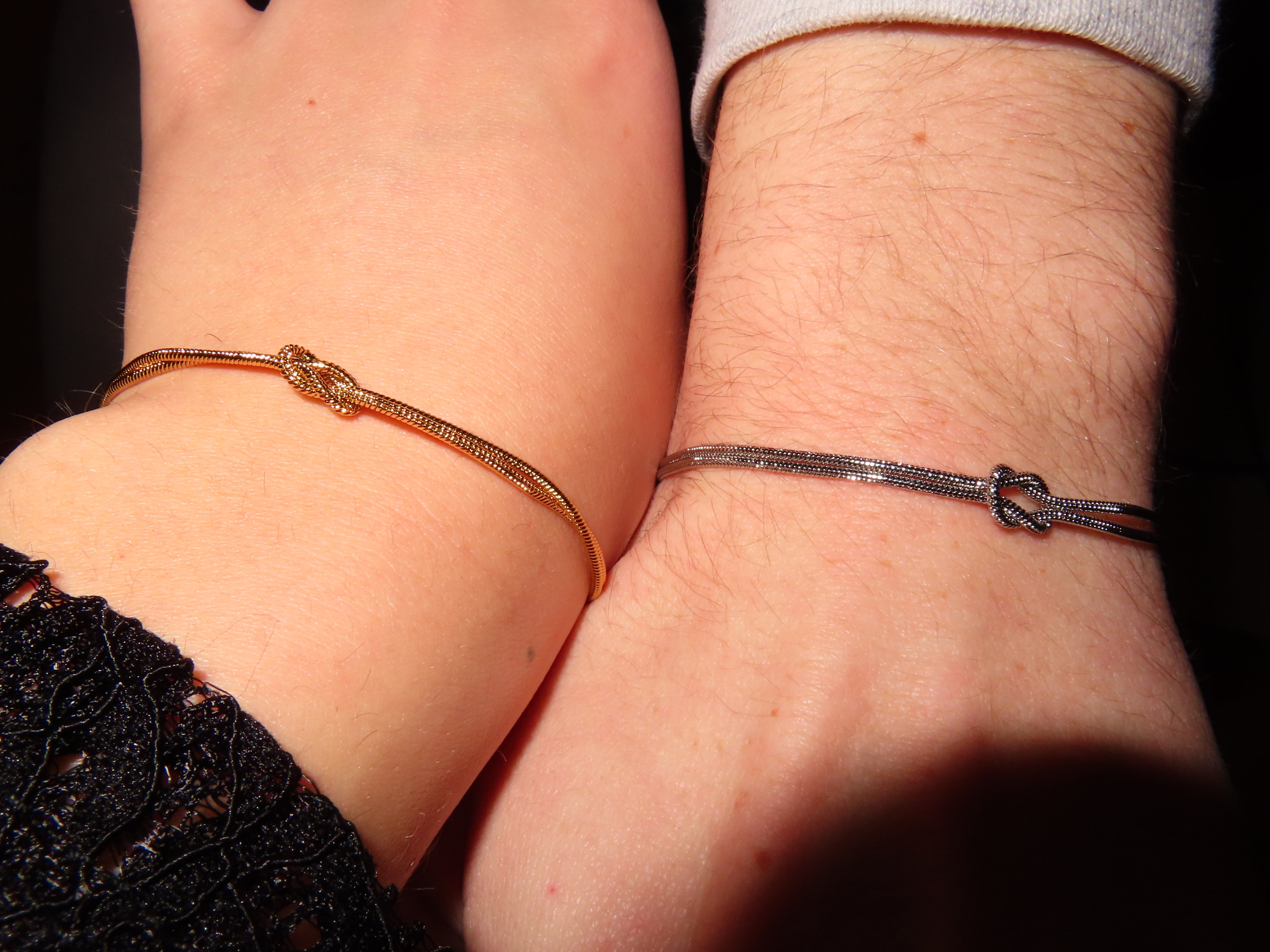 FOREVER KNOT BRACELET STAINLESS STEEL