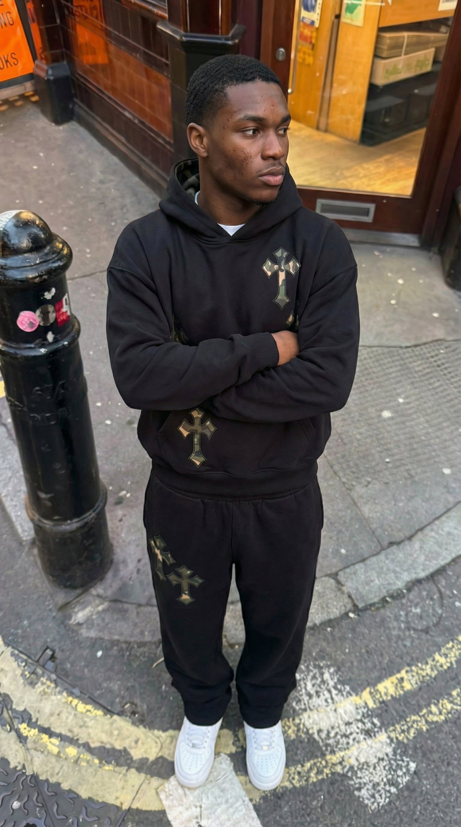 CAMO CROSSES TRACKSUIT