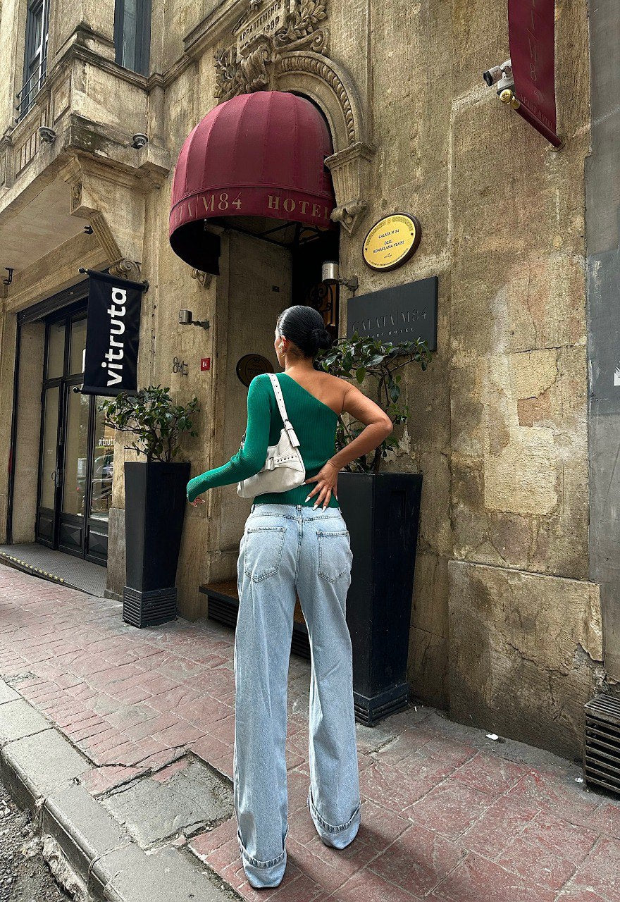 ONE SHOULDER TOP GREEN