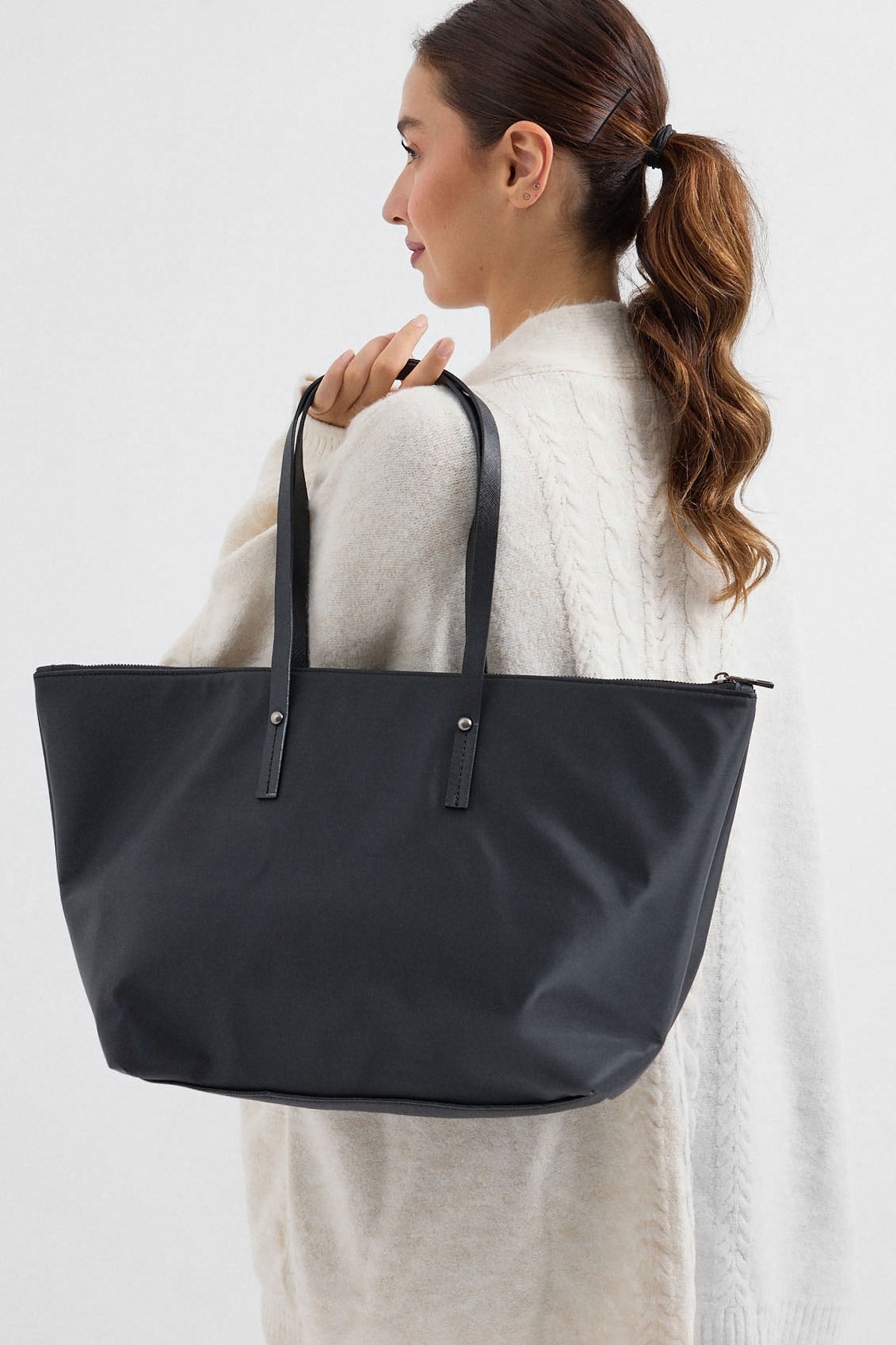 NYLON SHOULDER BAG