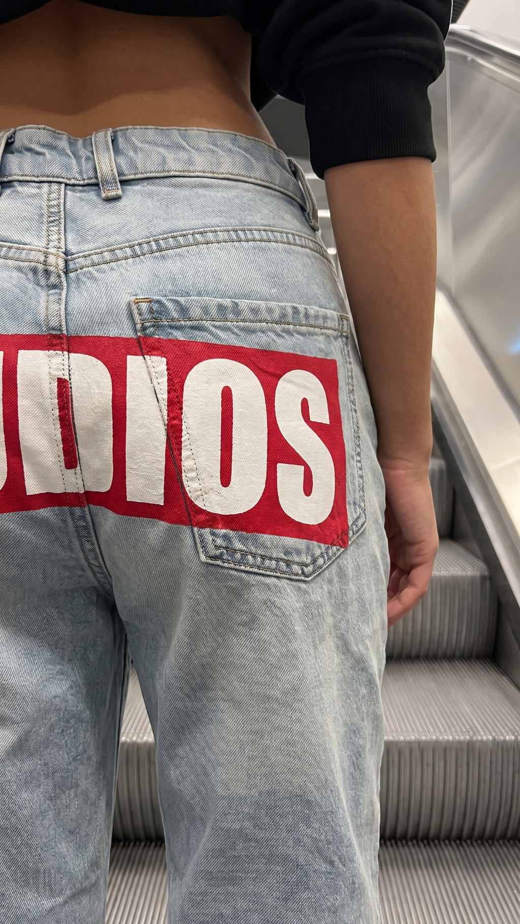 DESY JEANS - STUDIOS PRINT