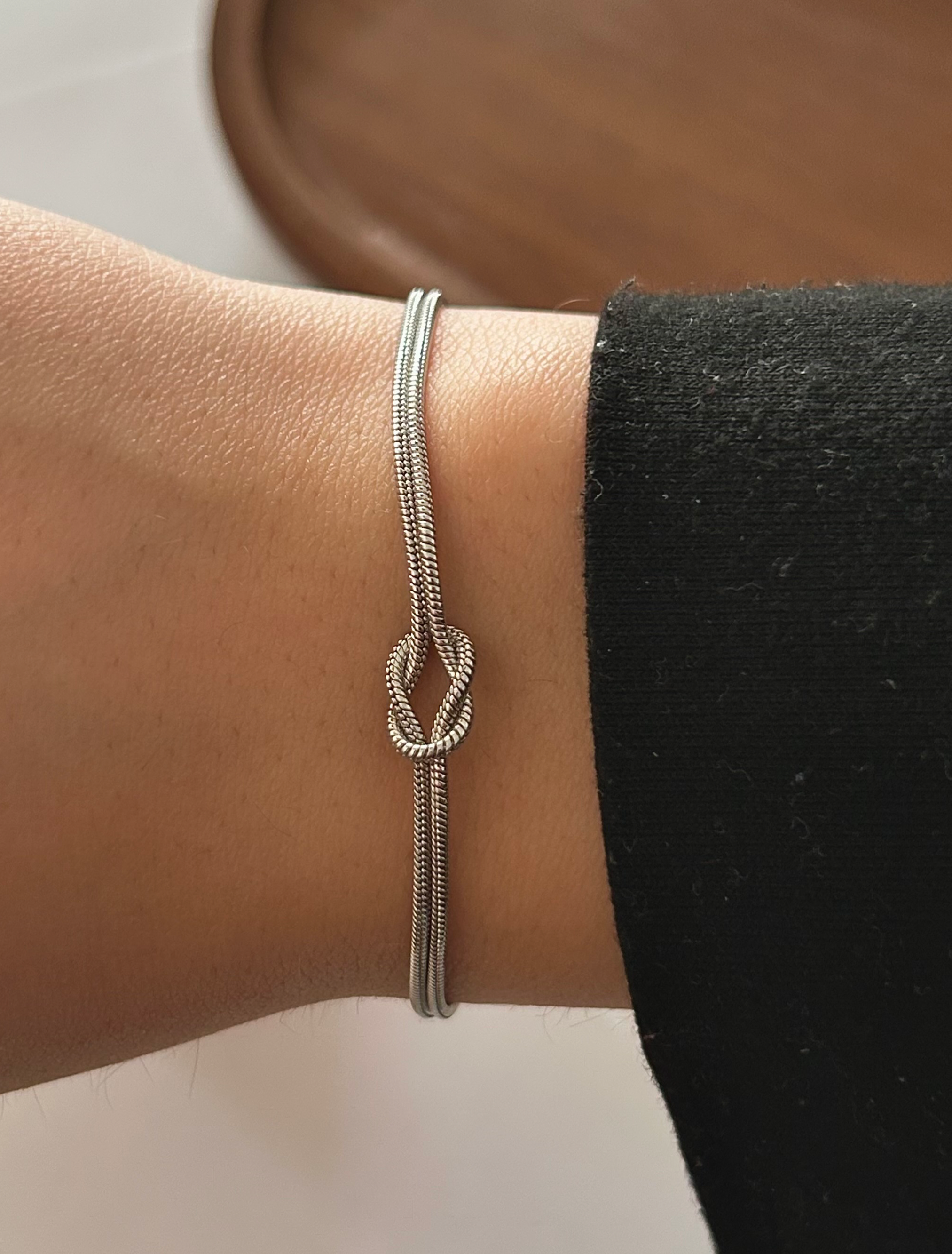 FOREVER KNOT BRACELET STAINLESS STEEL