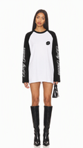 STUDIOS LONGSLEEVE